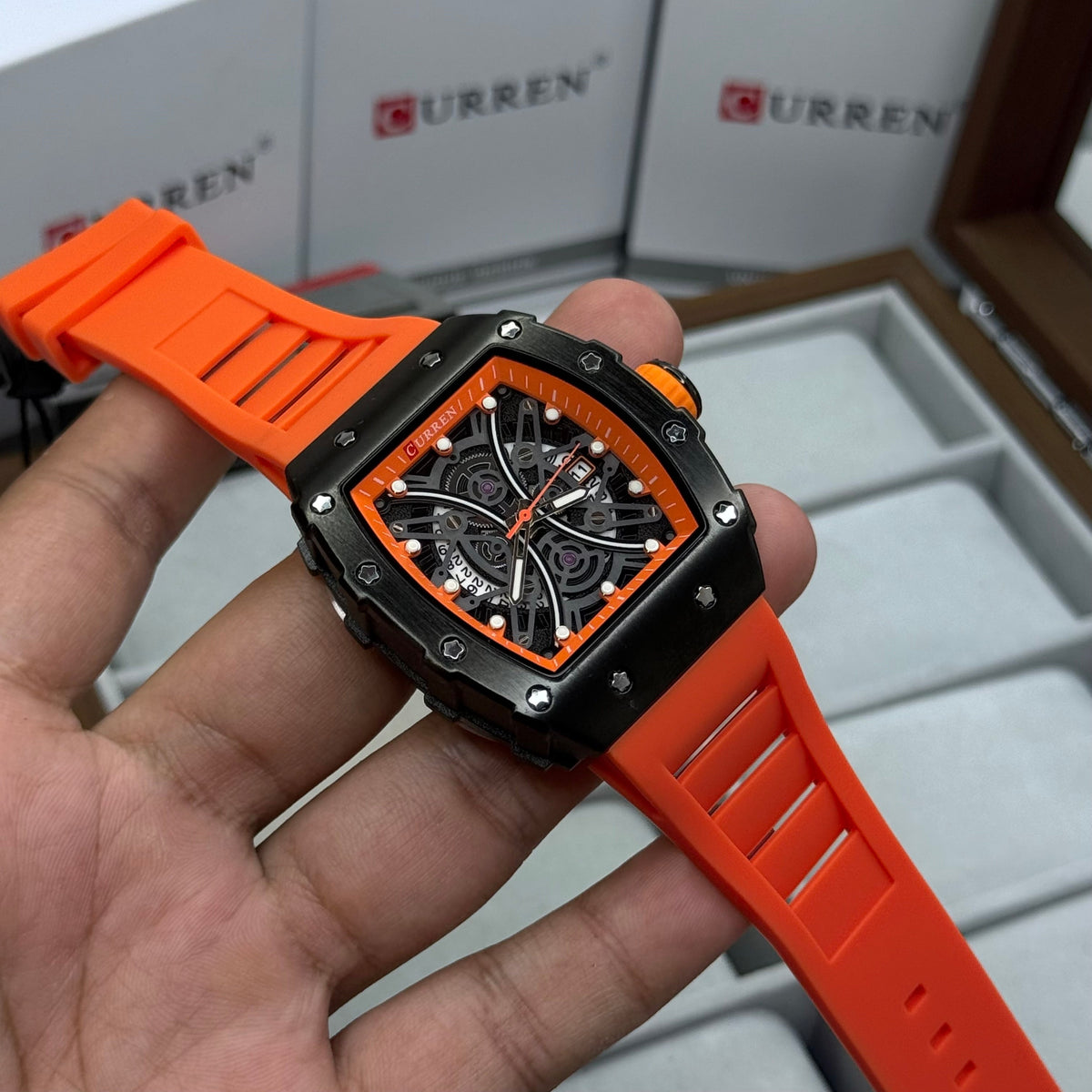 CURREN ORIGINAL X RICHARD MILLER PARA HOMBRE REF 8438-N