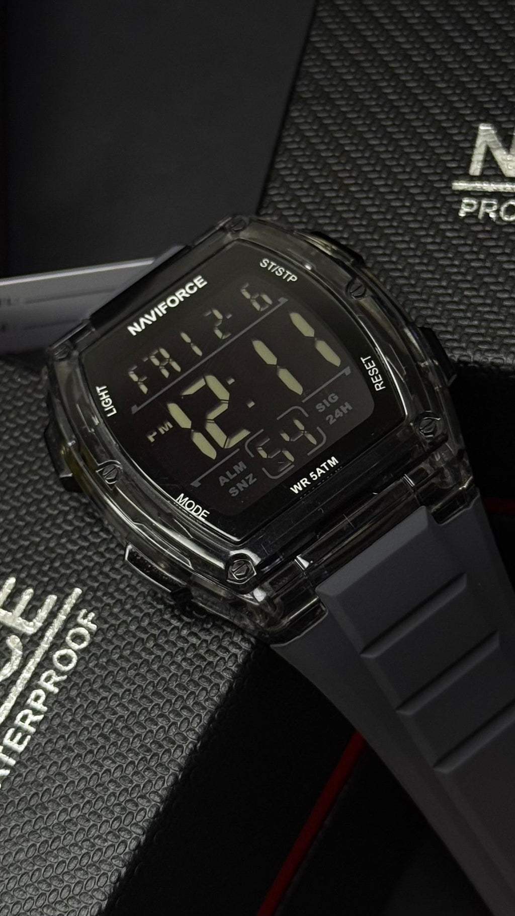 NAVIFORCE X RICHARD MILLER ORIGINAL PARA HOMBRE REF NF6106-AO