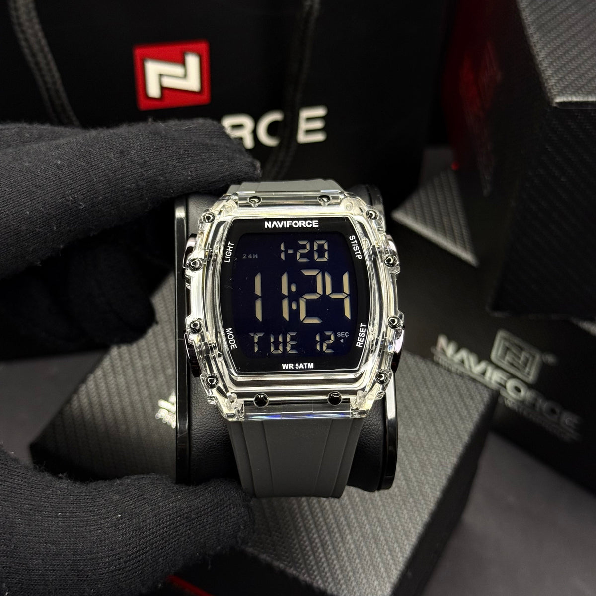 NAVIFORCE X RICHARD MILLER ORIGINAL PARA HOMBRE REF NF6107-GT