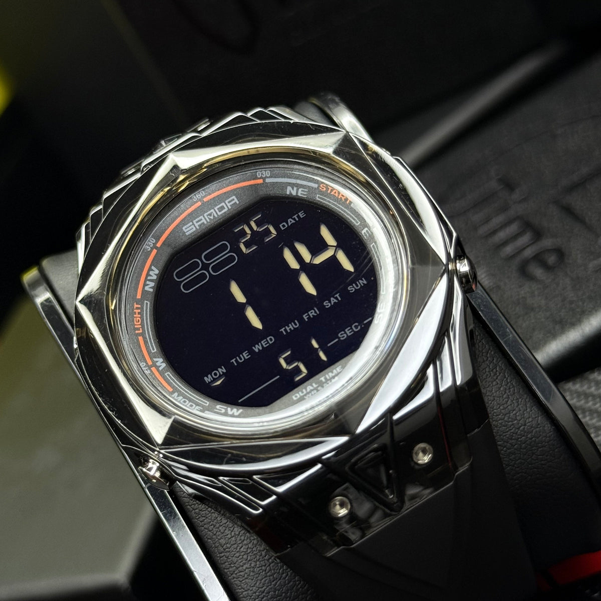 SANDA DIGITAL ORIGINAL PARA HOMBRE REF-6289N