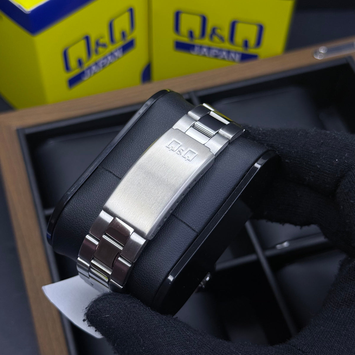 QYQ ORIGINAL PARA HOMBRE REF QA06J201Y